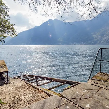 Oasis Of Silence On The First Line Of The Lake Villa Nesso